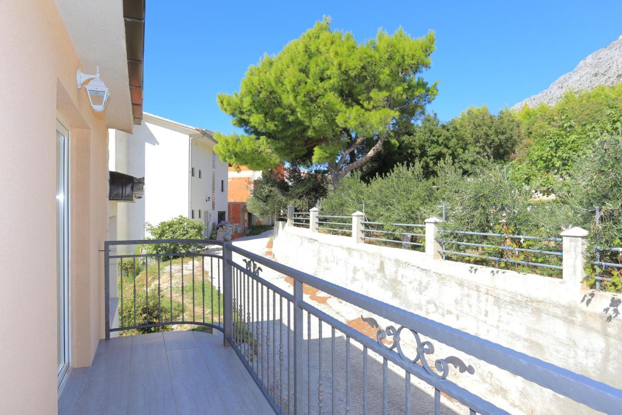 Apartments With A Parking Space Stanici, Omis - 17894 Exterior foto