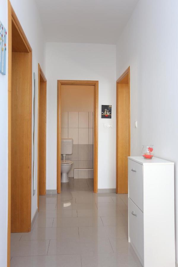 Apartments With A Parking Space Stanici, Omis - 17894 Exterior foto